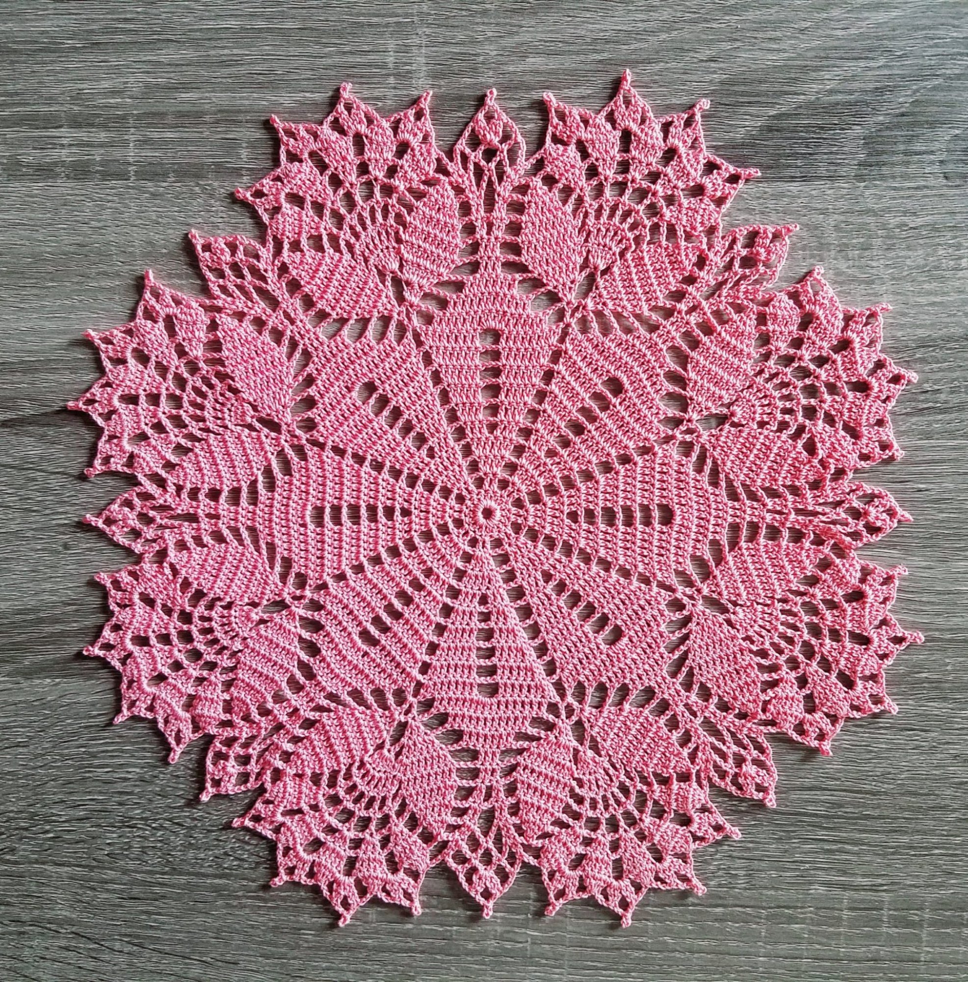 Tulip doily crochet pattern