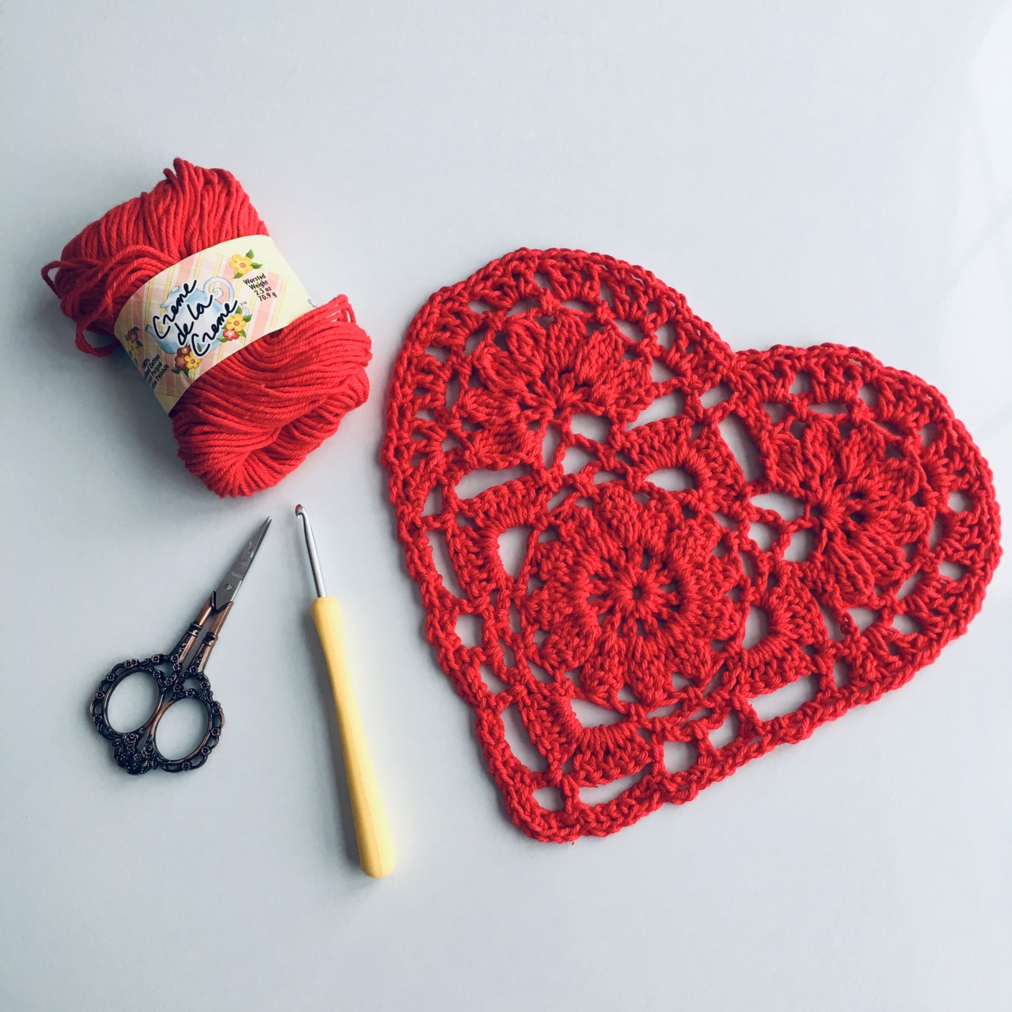 Heart doily crochet pattern