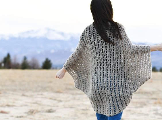Simple free crochet shrug pattern » Weave Crochet