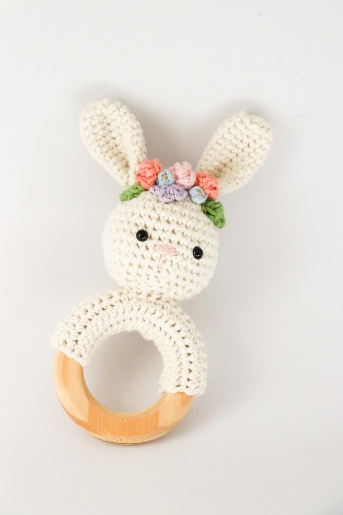 Crochet bunny rattle free pattern