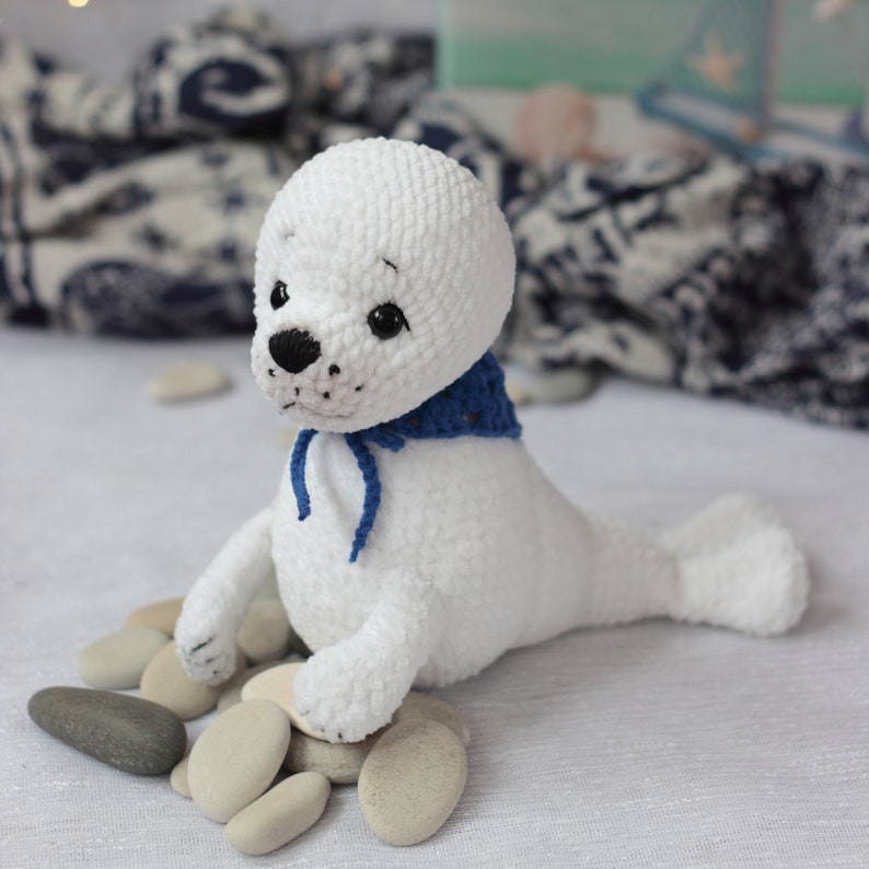 Baby seal crochet