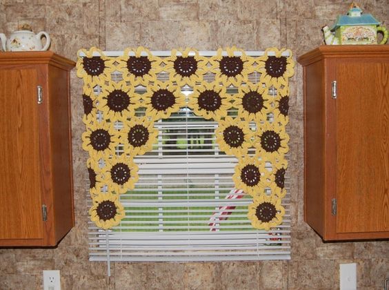 Window crochet flower curtain pattern