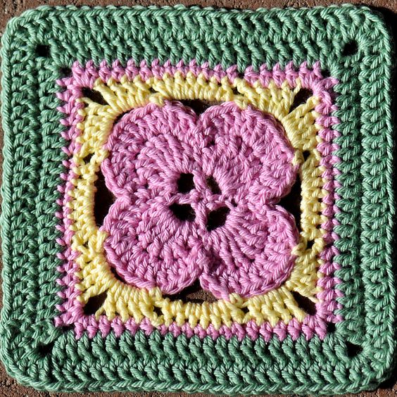 Square crochet frame