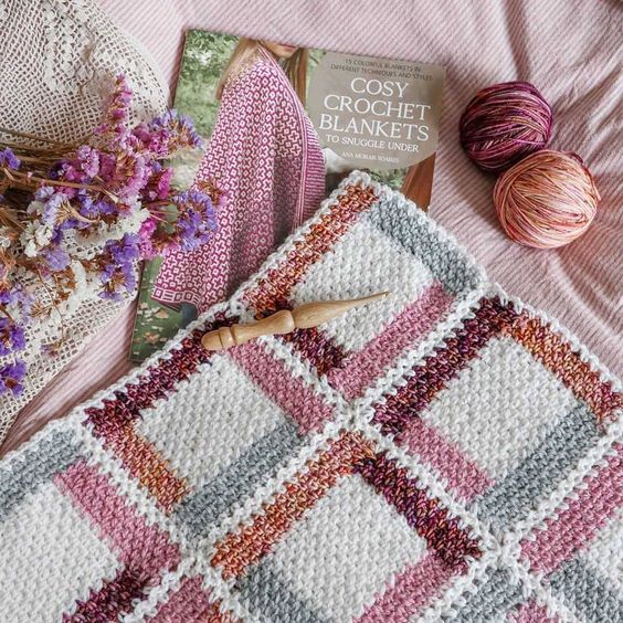 Cosy crochet blankets to snuggle under
