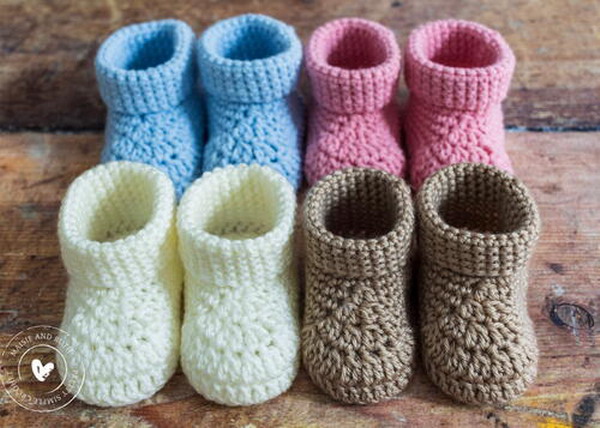 Fast Crochet Baby Booties
