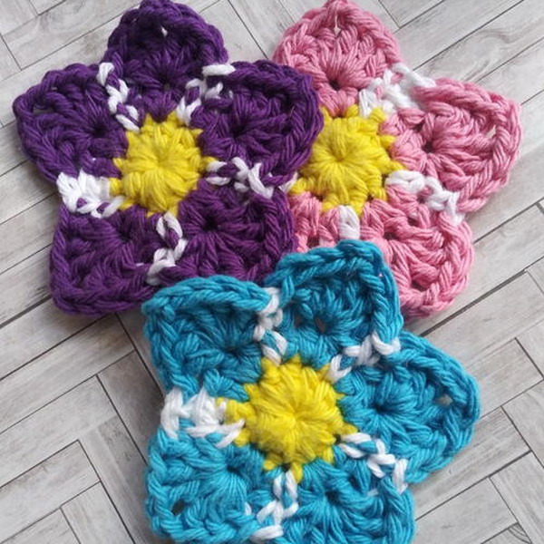 Forget Me Not Applique Free Crochet Pattern