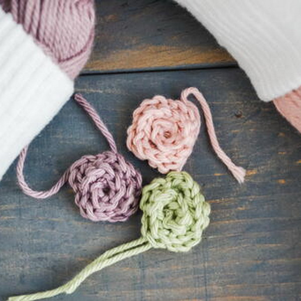 Easy Rosette Flower Free Crochet Pattern