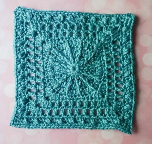 Spokes And Puffs Square Pattern includes video tutorials