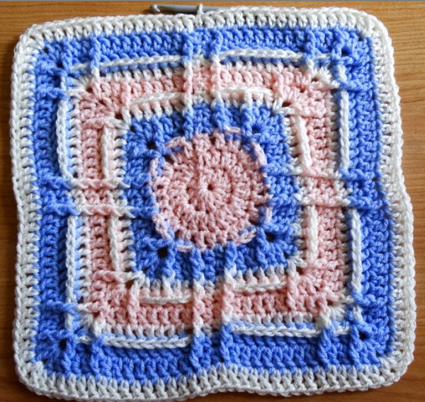 Reverb Granny Square Free Crochet Pattern