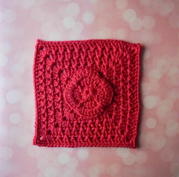 Mildred’s Poppy Square Free Crochet Pattern