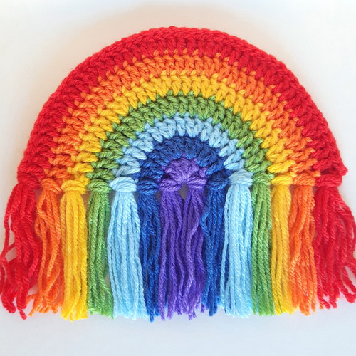 Crochet rainbow wall hanging pattern free