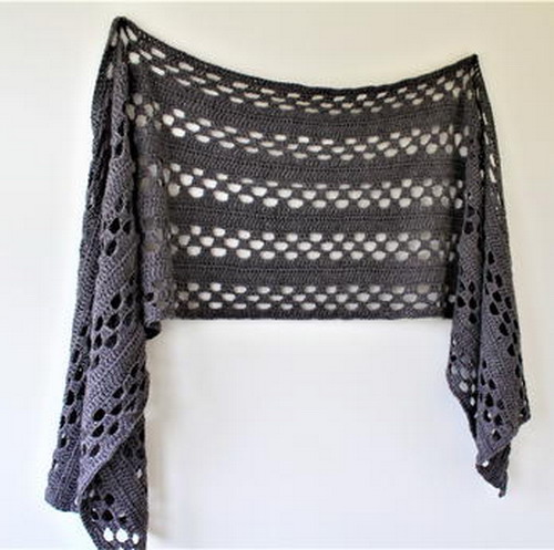 Isla Shawl Free Crochet Pattern
