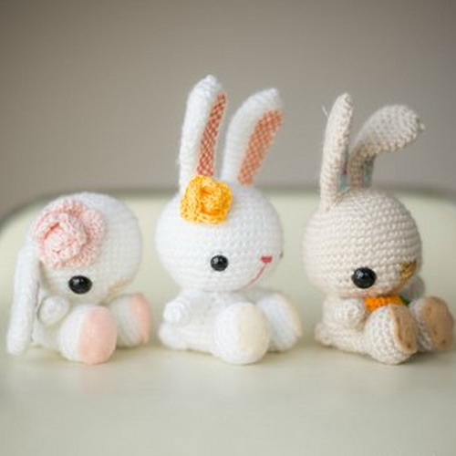 Crochet easter bunny