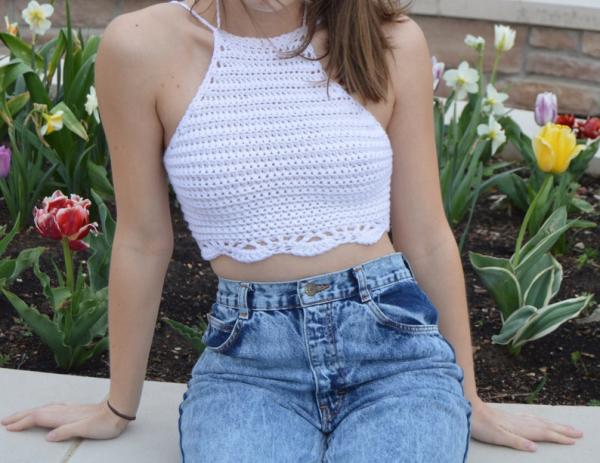 Halter crop top crochet