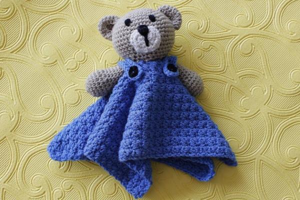 Teddy bear blanket