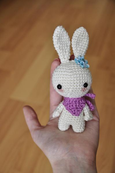 Free bunny crochet pattern