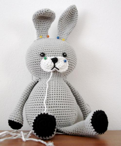 Free rabbit crochet pattern