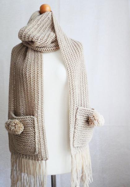 Crochet pocket shawl free pattern