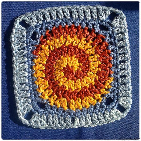 Free mitered granny square crochet pattern
