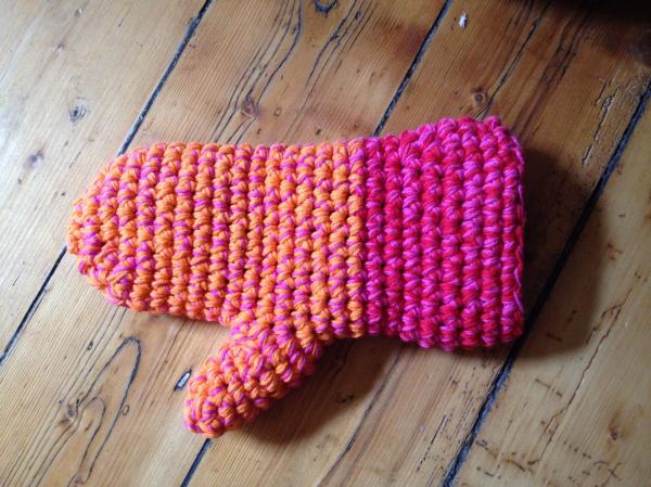 Crochet oven mitt pattern free