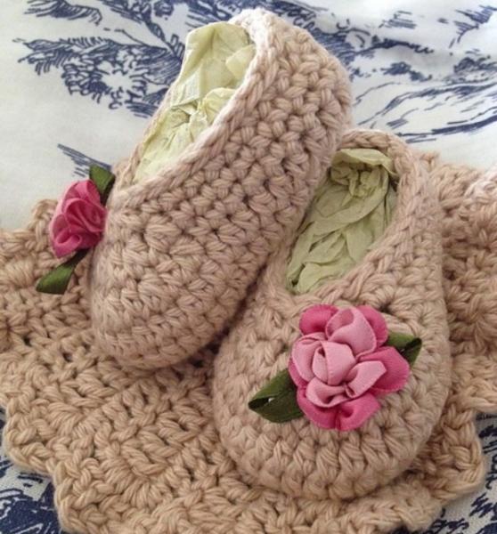 Basic Baby Booties free crochet patterns