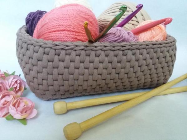 Crochet basket pattern