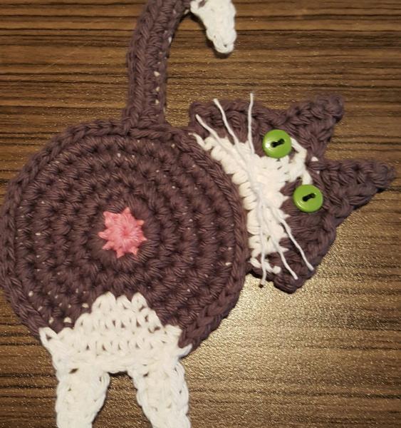 Cat butt coaster crochet pattern