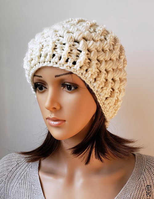 Braided Puff Stitch Crochet Hat » Weave 