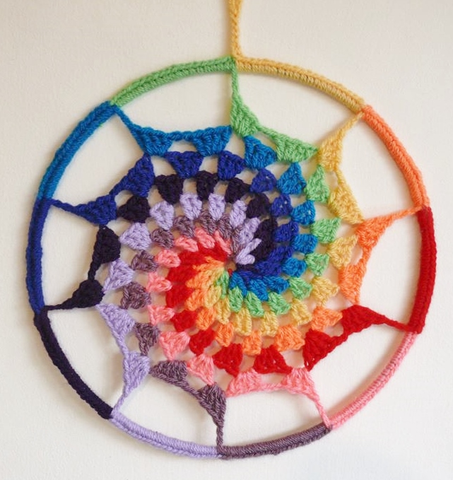 Crochet Spiral Dream Catcher Tutorial