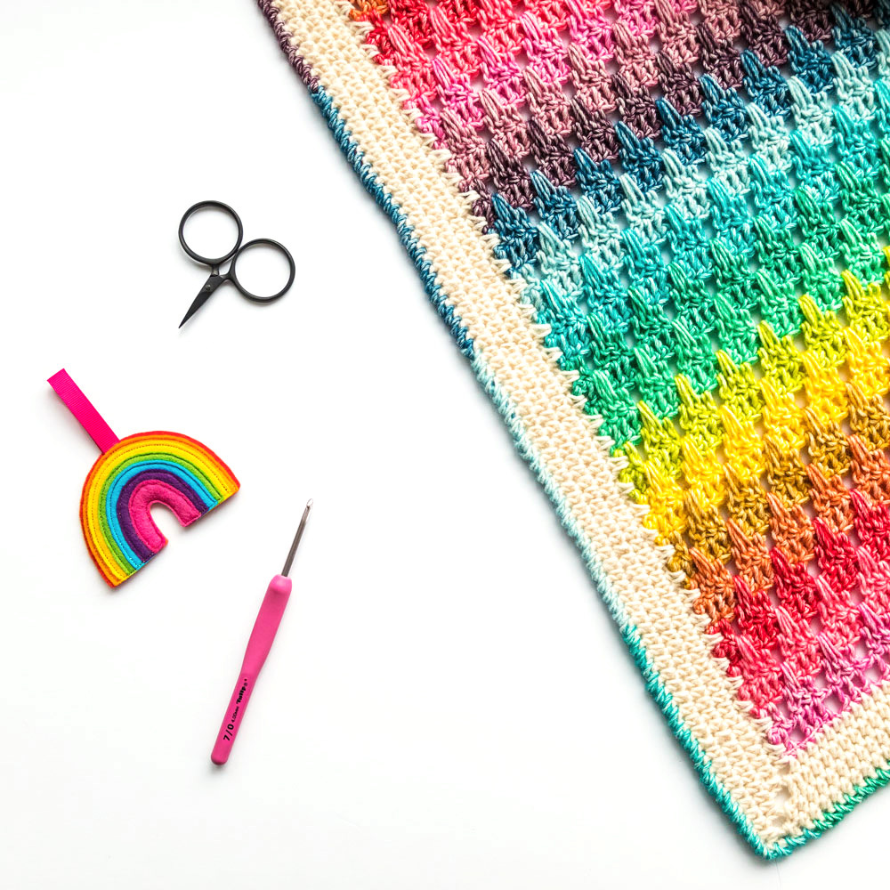 Rainbow spiral crochet pattern » Weave Crochet