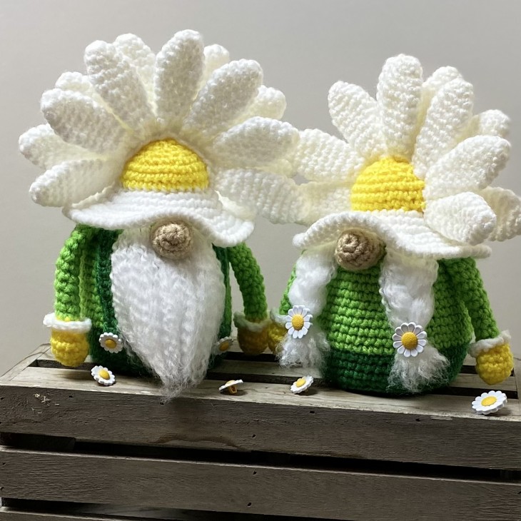 Daisy Crochet Gnome Amigurumi