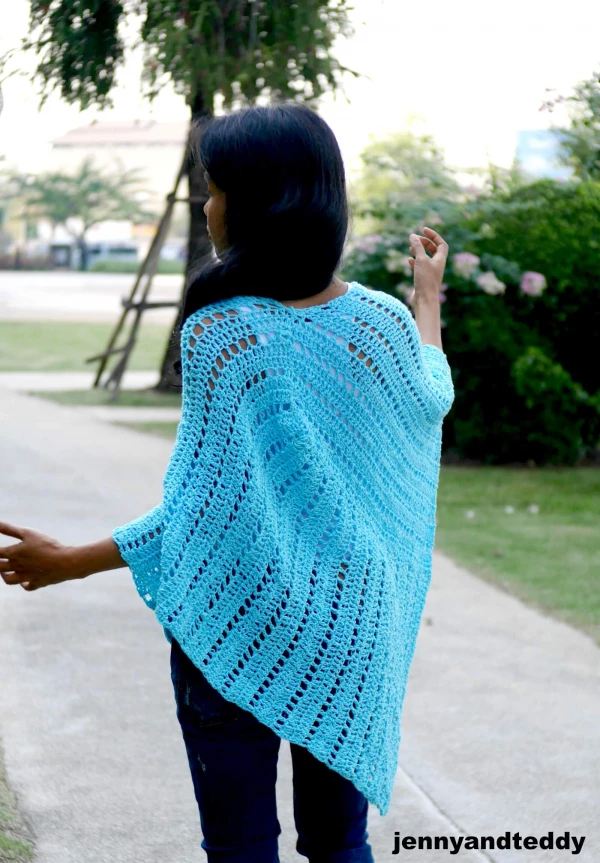 Lilly Easy Poncho