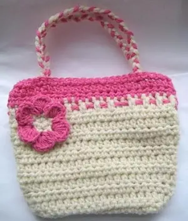 Artsy Crochet Bag for Your Little Girl