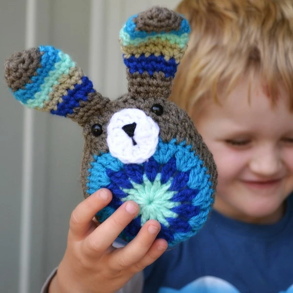 Easy Easter Bunny from Scraps