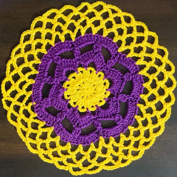 Sunny Summer Crochet Doily Tutorial