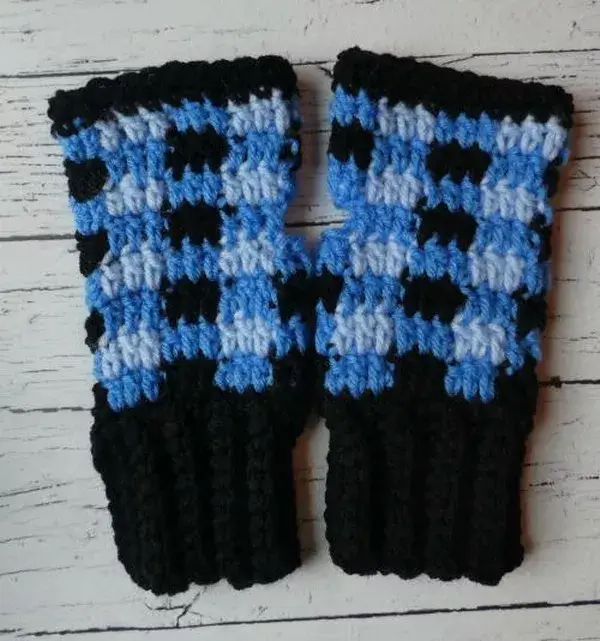 Crochet Plaid Fingerless Mittens