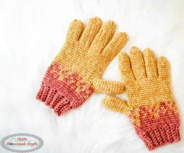 Knit-Like Gloves with Flying Hearts