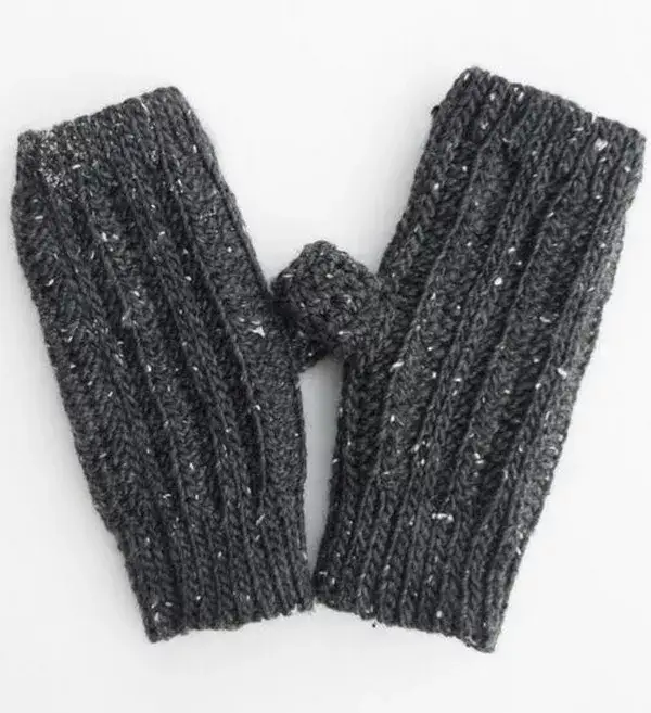 Papiocreek Rib Stitch Fingerless Gloves
