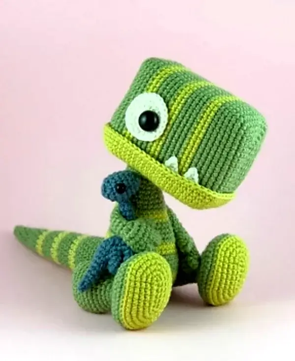 Crochet Baby T-Rex Pattern