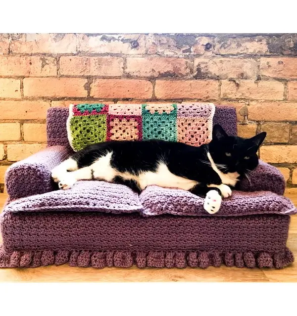 Crochet Cat Couch Pattern