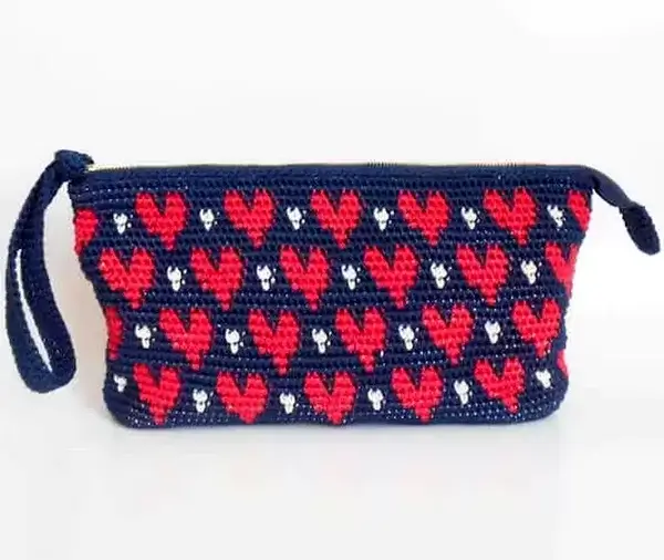 Crochet Hearts Clutch Pattern