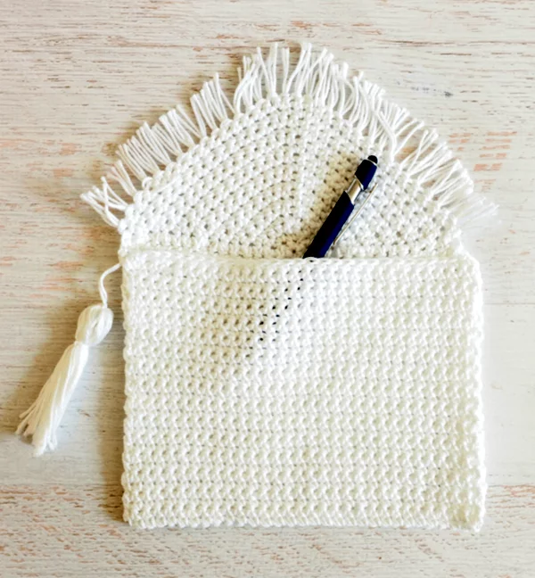Fringe Clutch Crochet Pattern