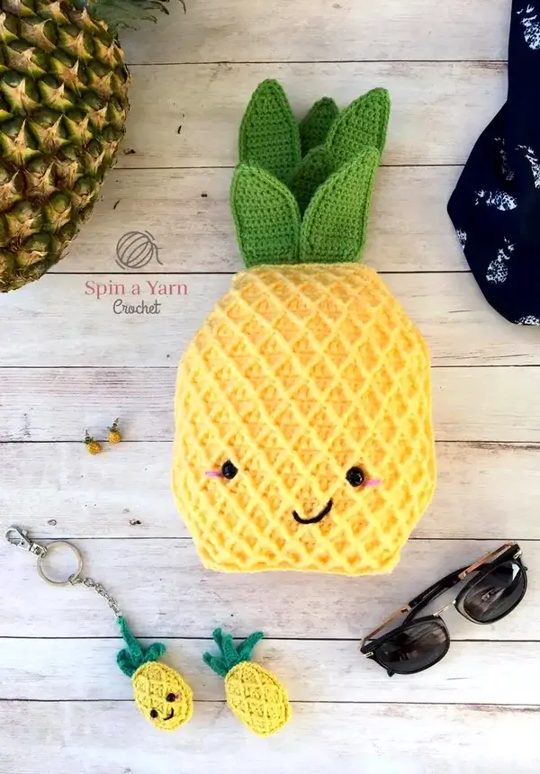 Pineapple Keychain Crochet Pattern