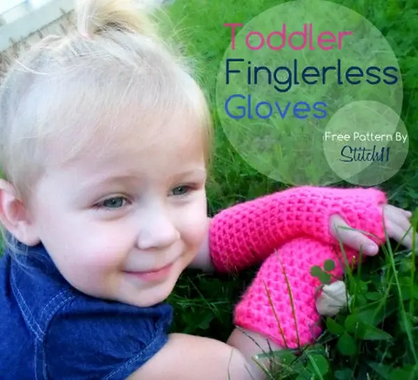 Toddler's Crochet Fingerless Gloves