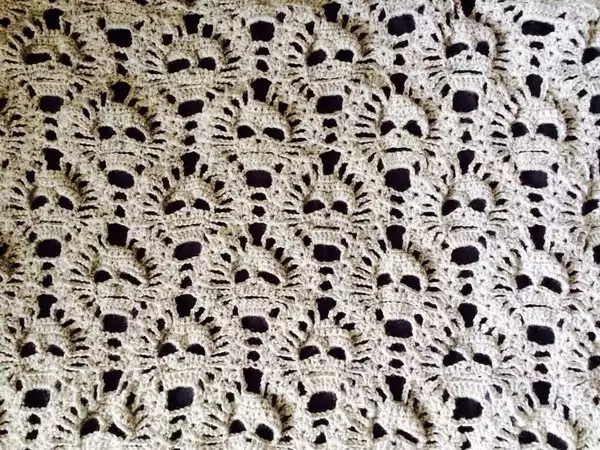 Lost souls shawl free pattern