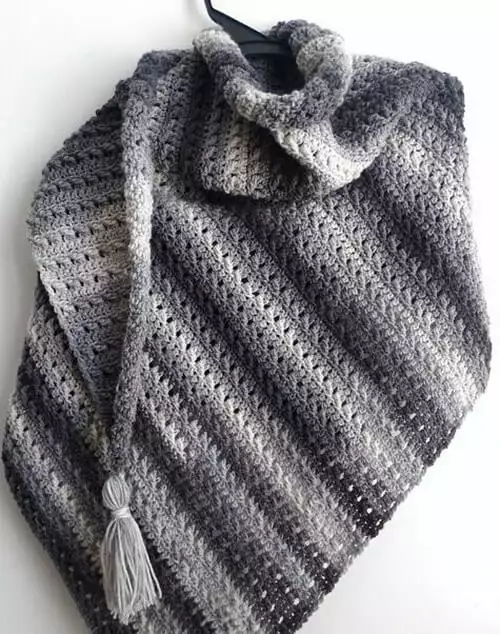 Asymmetrical Shawl Free Crochet Pattern