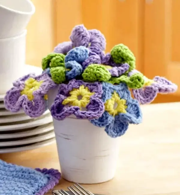 Crochet Pansy Bouquet Pattern
