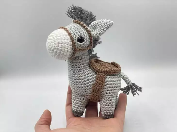 Crochet Pattern Susis Mini-Friends Donkey Iiahh