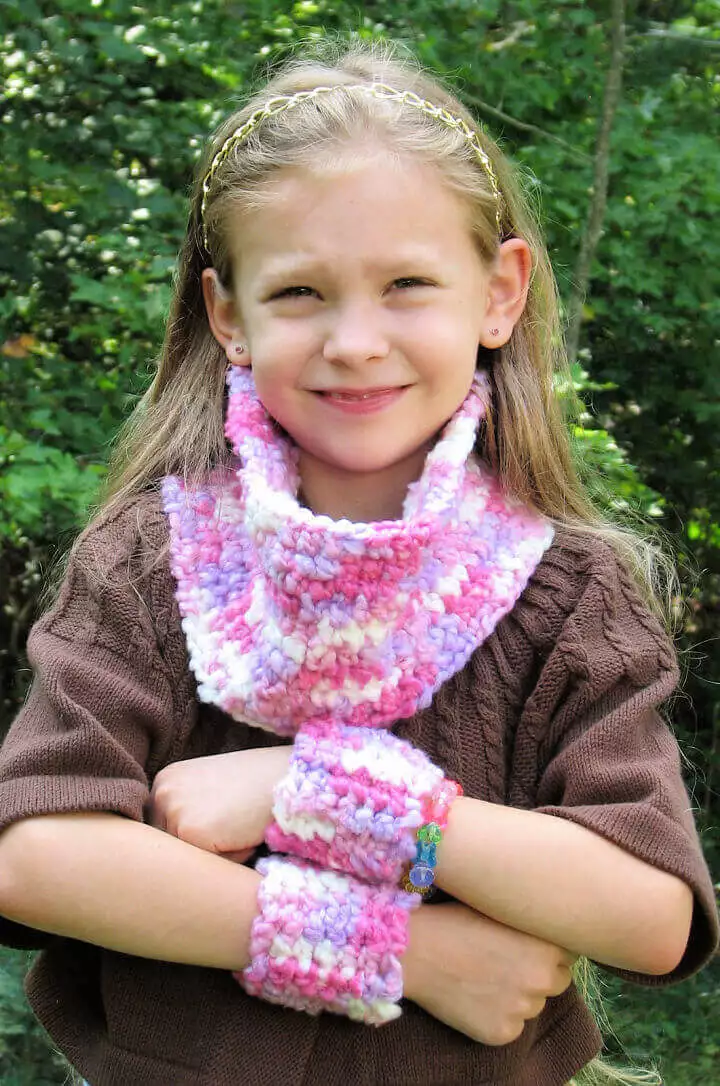 Crochet Snow Princess Neck Warmer and Cuff Set