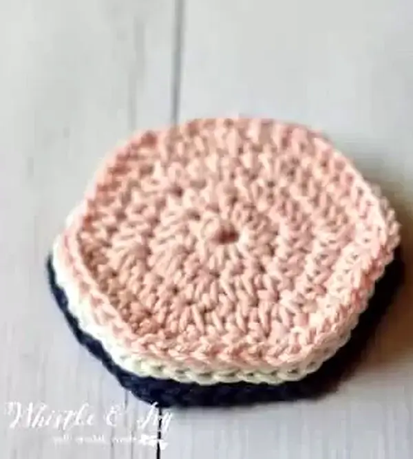 Simple Solid Hexagon Crochet Pattern